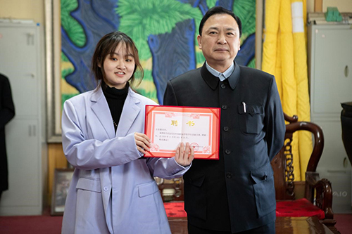 110215051878.jpg 3.jpg